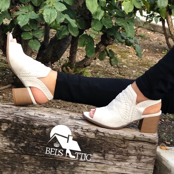 Vegan Tribal/ Boho Leather Peep Toe Booties - Picture 5 of 7